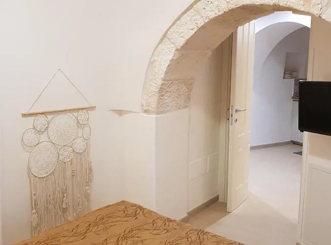Trullo Giuvica Tatil Evi *