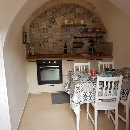 Trullo Giuvica בית נופש