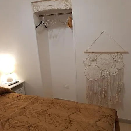 Trullo Giuvica * Locorotondo